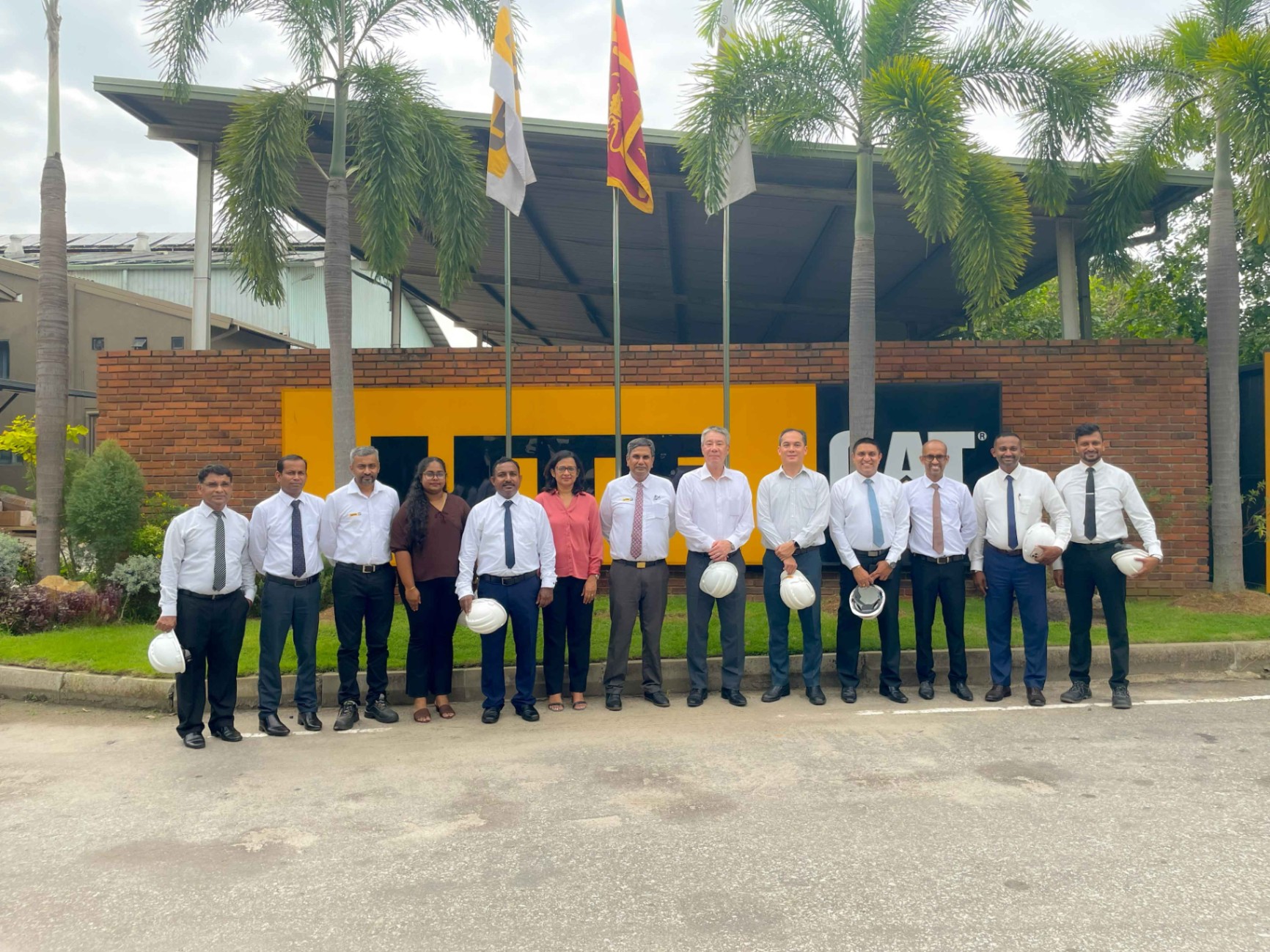 We were honoured to welcome Mr. Yasumitsu Baba, Managing Director of Logisnext Asia Pacific, to our premises.