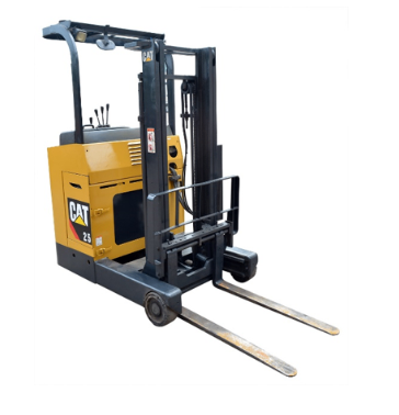 NRS25CA – CAT® STAND-ON REACH TRUCK
